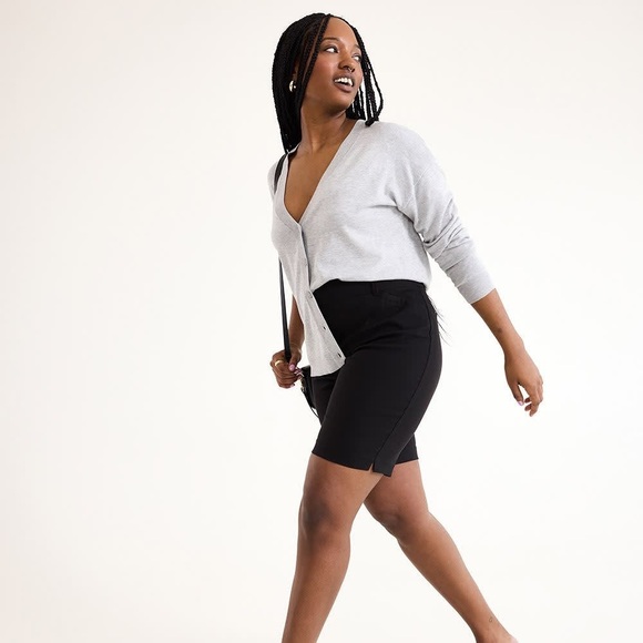 Reitmans High-Rise Bermuda - The Iconic - Picture 13 of 13